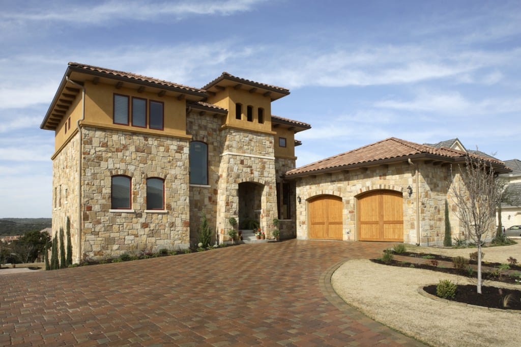 104 Golden Bear Drive